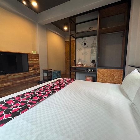 Cun Cuisine Homestay ไถหนาน ภายนอก รูปภาพ
